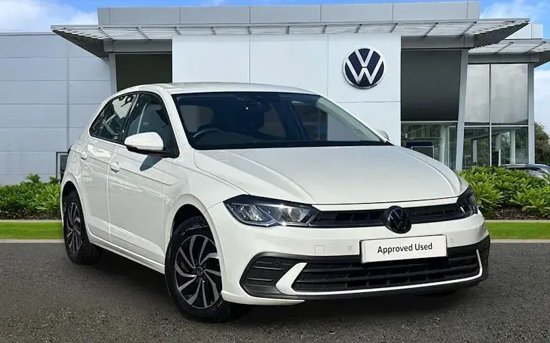 Used VW Polo Life 95 HP (69 kW) 2023 Hatchback