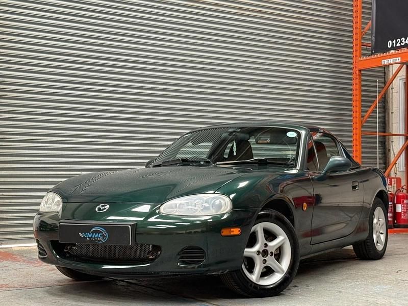 Begagnad Mazda MX5 2003 Grön Cab