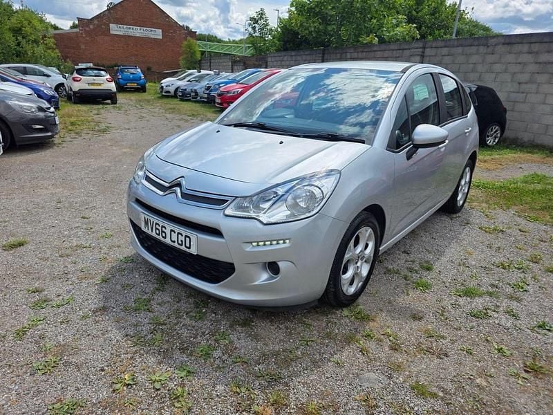 Used Citroën C3 PureTech 82 HP (60 kW) 2016 Silver Hatchback