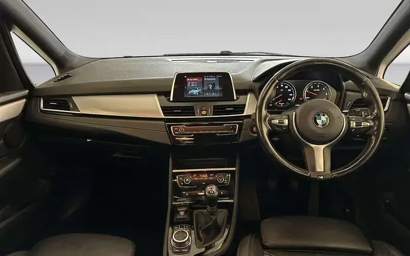 Used BMW 216 M Sport 116 HP (85 kW) 2021 White Estate