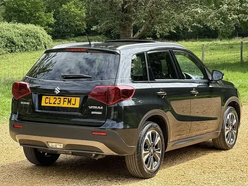 Used Suzuki Vitara SZ5 129 HP (94 kW) 2023 Black SUV