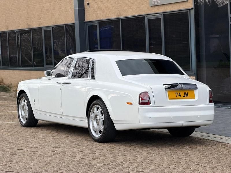 Used Rolls Royce Phantom 460 HP (338 kW) 2005 White Sedan