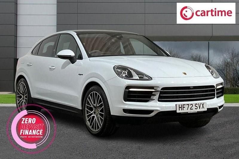White Used 2022 Porsche Cayenne Platinum Edition SUV | £53,990 (Fair price) - Image 1/3