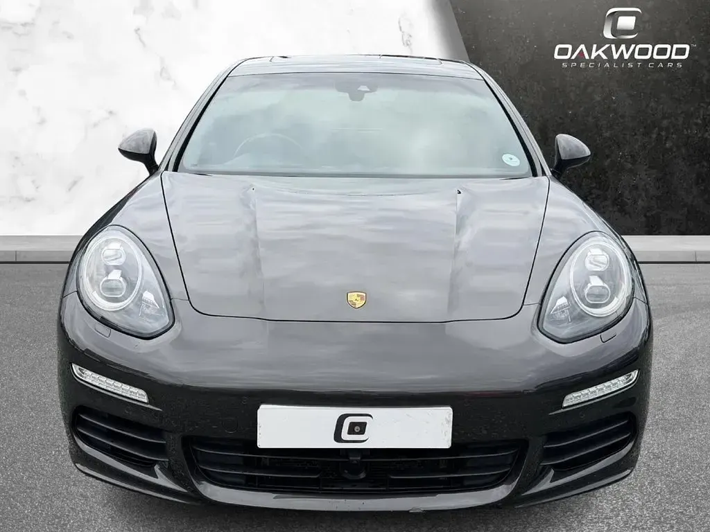 Used Porsche Panamera 416 HP (305 kW) 2016 Grey Hatchback