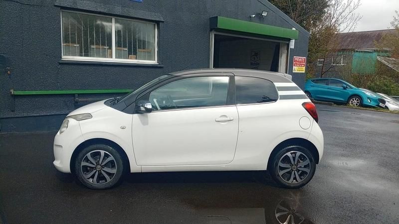 Used Citroën C1 Flair 82 HP (60 kW) 2015 White Hatchback