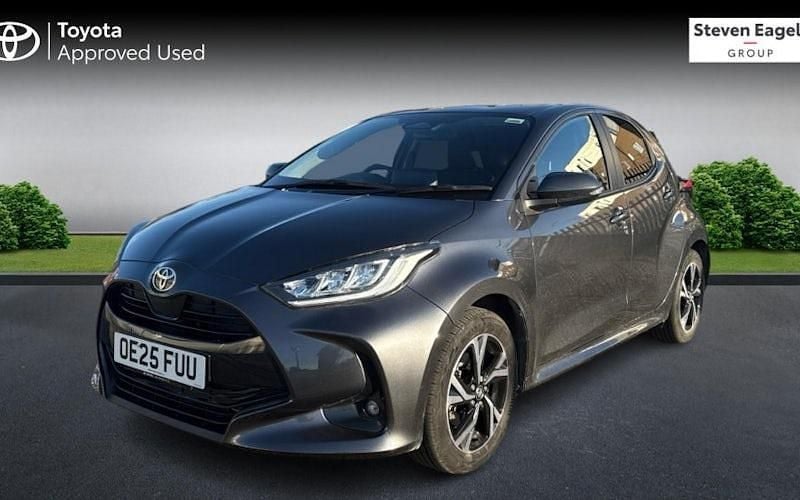 Used Toyota Yaris Hybrid Design 116 HP (85 kW) 2026 Hatchback