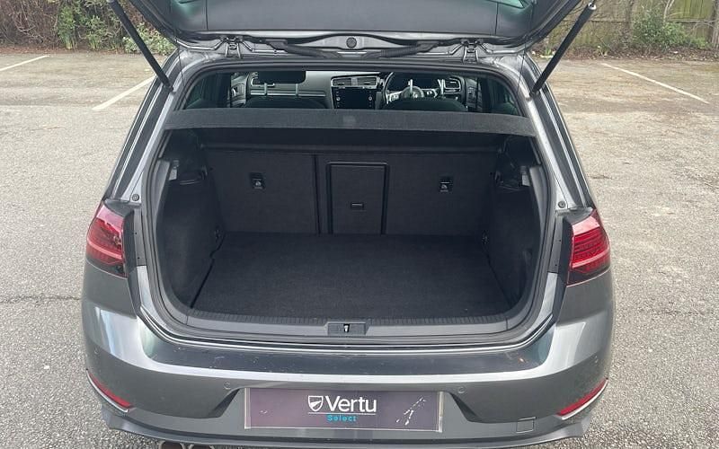 Used VW Golf VII Advance 204 HP (150 kW) 2020 Hatchback