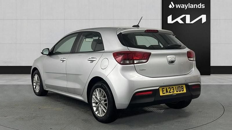Used Kia Rio 83 HP (61 kW) 2023 Silver Hatchback