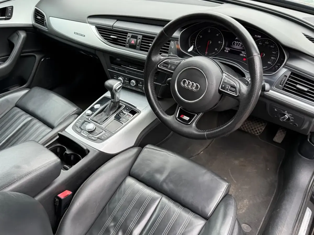 Usado Audi A6 S-Line 2011 Preto Carrinha