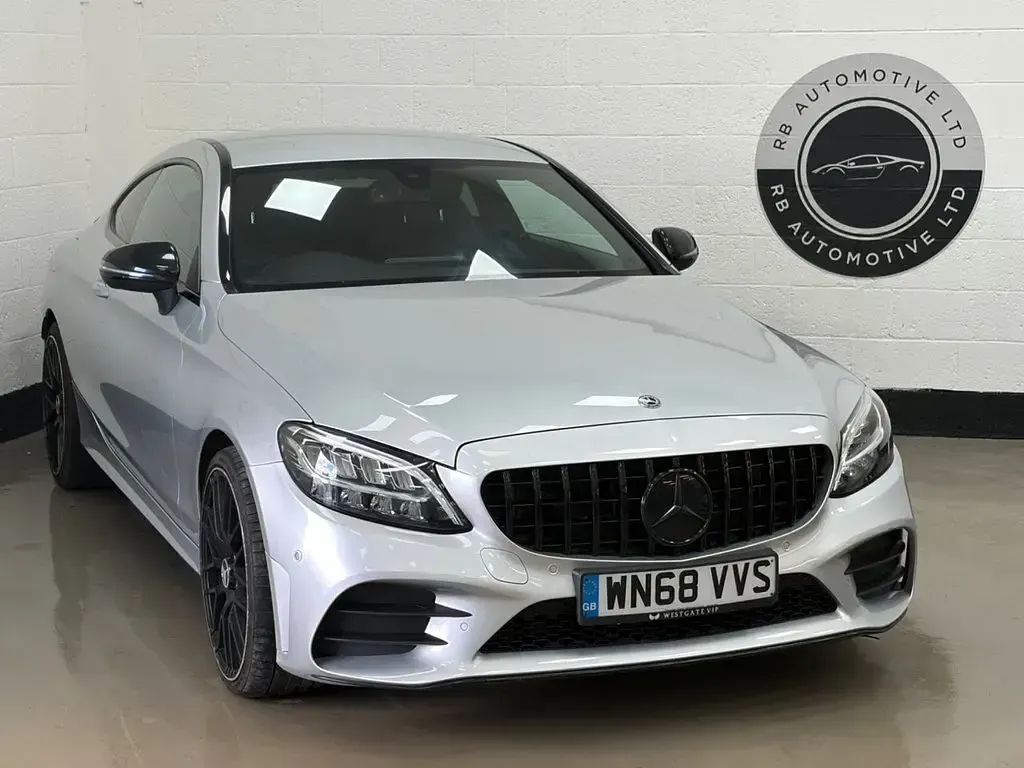 Used Mercedes C300 AMG line 258 HP (189 kW) 2018 Silver Coupe