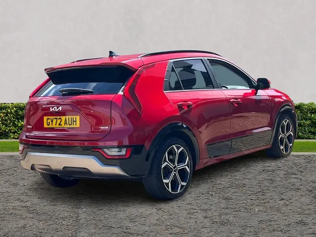 Used Kia Niro 2023 Red SUV