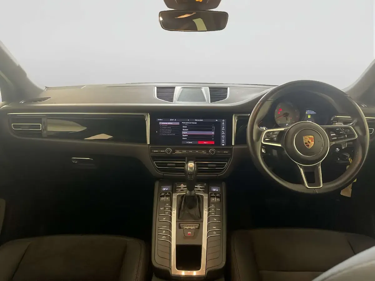 Used Porsche Macan 354 HP (260 kW) 2019 Silver SUV
