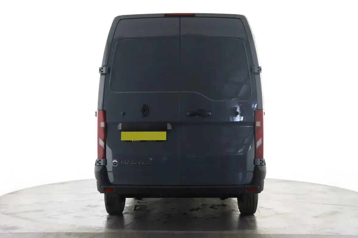 Novo Renault Master 2026 Cinzento Monovolume