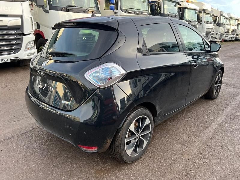 Used Renault Zoe Dynamique 67 kW (92 HP) 2018 Black Hatchback