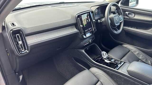 Used Volvo XC40 Ultra 161 HP (118 kW) 2025 SUV