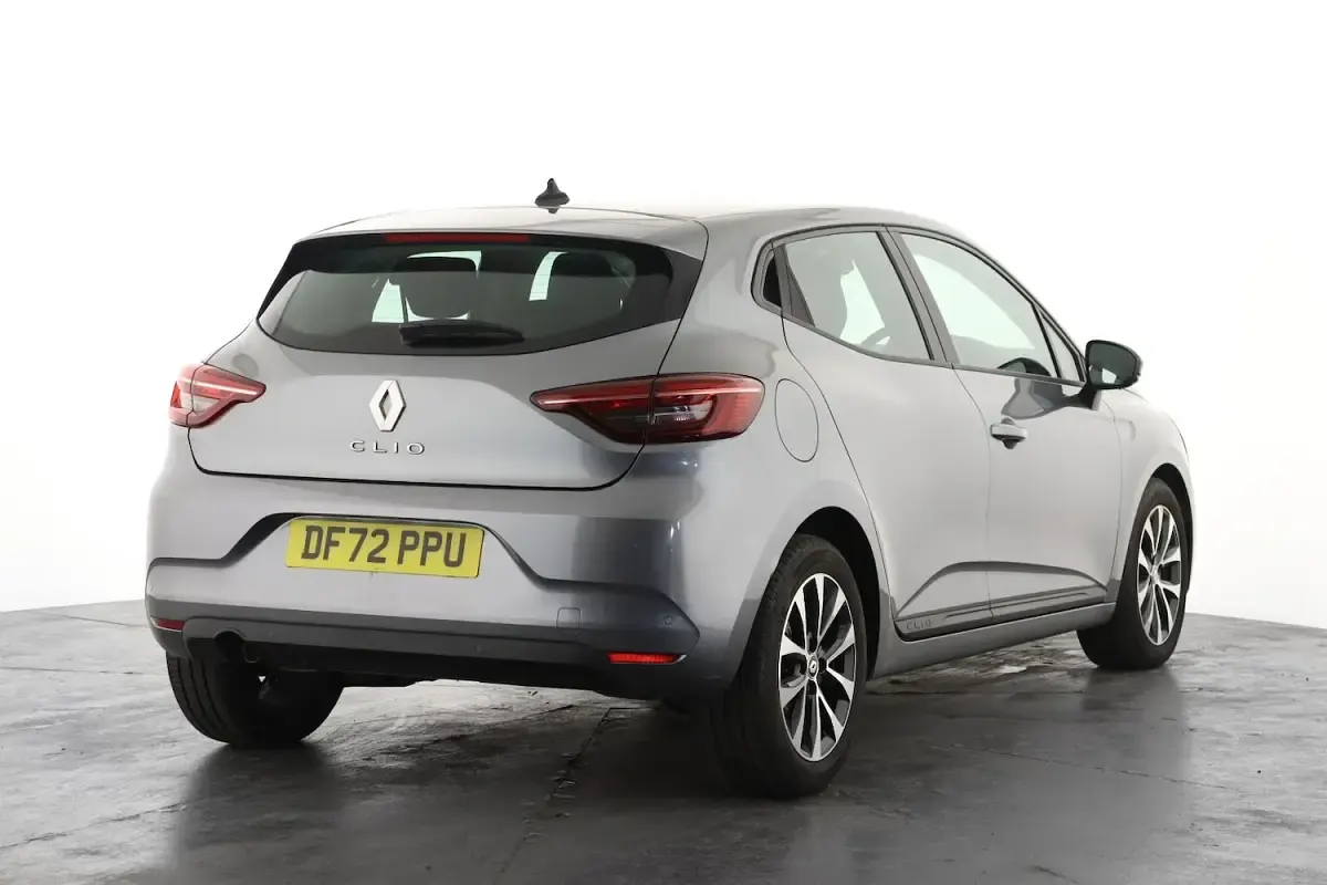 Used Renault Clio Evolution 90 HP (66 kW) 2023 Grey  Hatchback