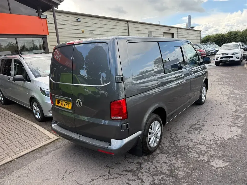 Used VW Transporter Highline 2021 Grey Van