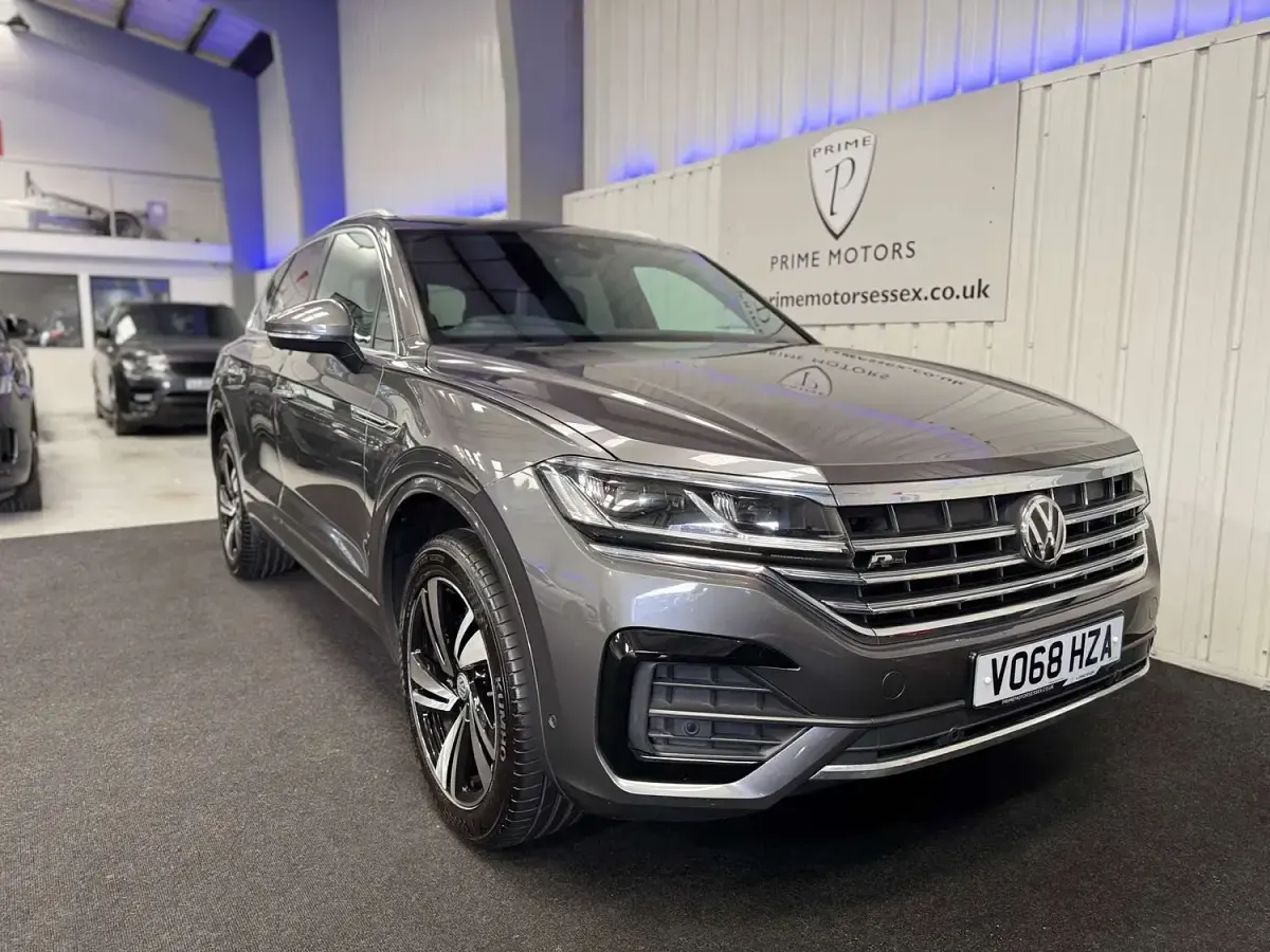 Used VW Touareg R-line 286 HP (210 kW) 2018 Grey SUV