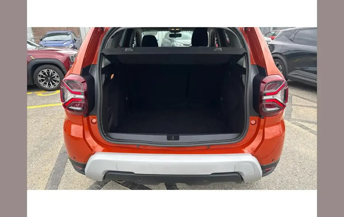 Used Dacia Duster Prestige 150 HP (110 kW) 2022 Orange SUV