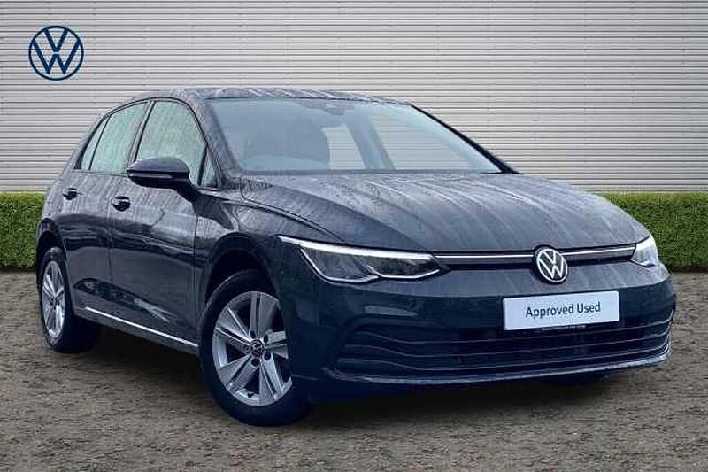 Used VW Golf VIII 130 HP (95 kW) 2023