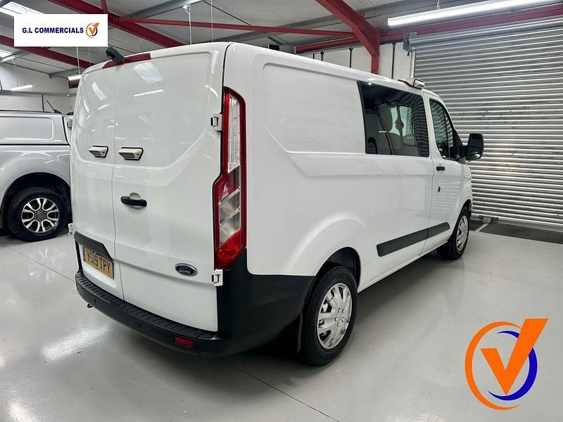 Used Ford Transit Custom 105 HP (77 kW) 2019 White Van