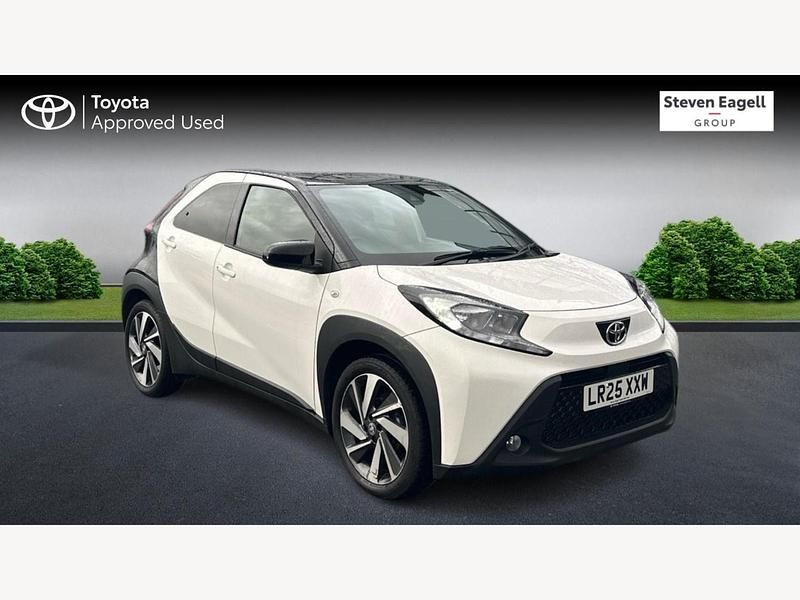 Used Toyota Aygo X 72 HP (52 kW) 2025 White SUV