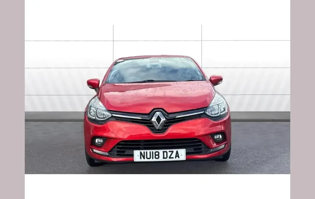 Used Renault Clio Dynamique 120 HP (88 kW) 2018 Red Hatchback