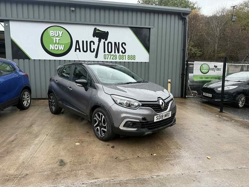 Grey Used 2018 Renault Captur Dynamique SUV | £5,950 (Super price) - Image 1/4
