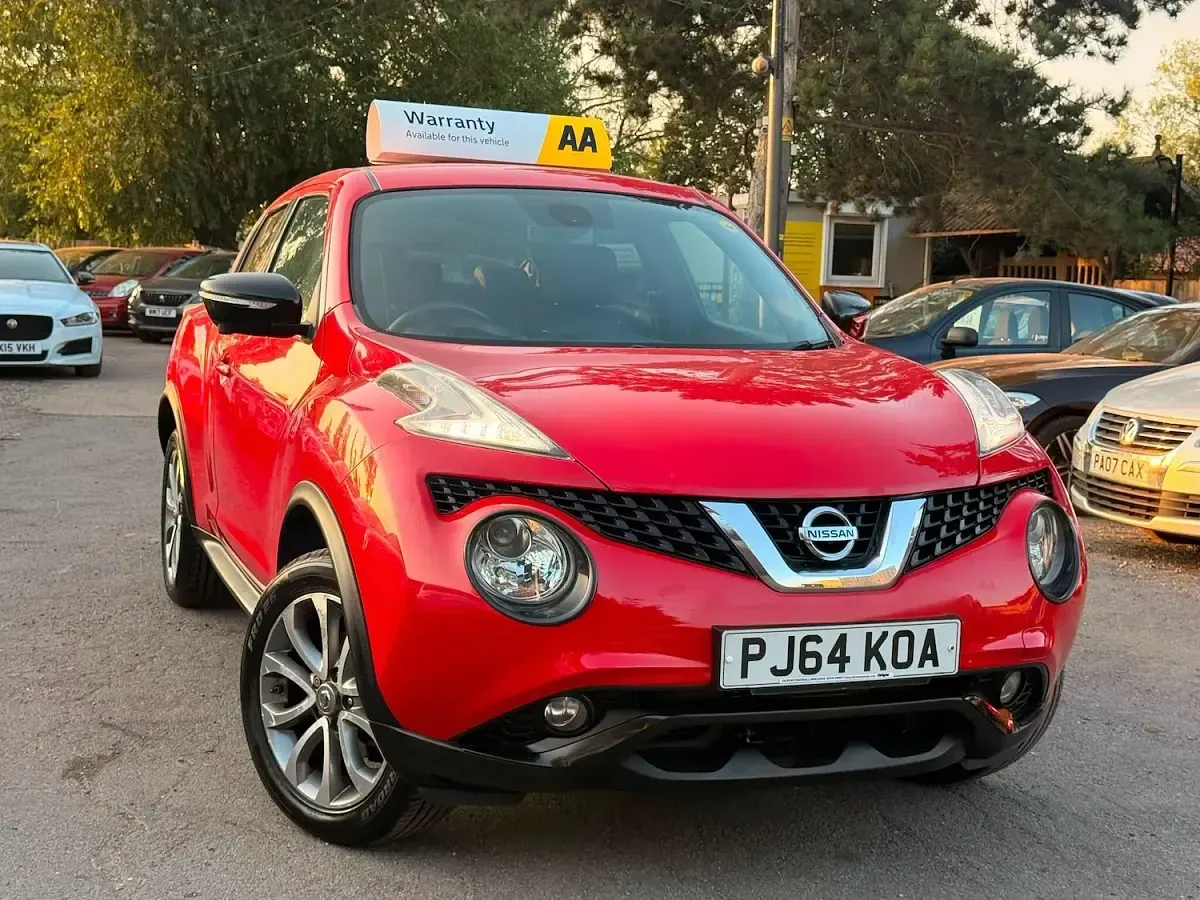 Used Nissan Juke Tekna 117 HP (86 kW) 2014 Red SUV