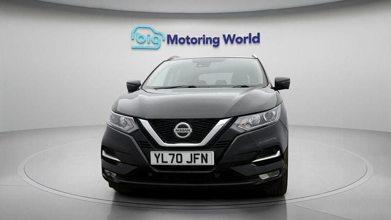 Used Nissan Qashqai N-Connecta 2021 Black SUV