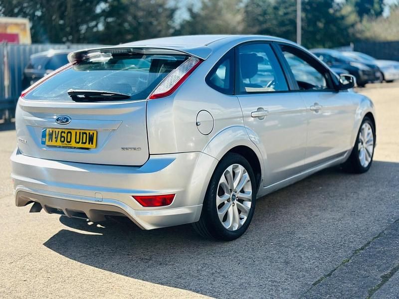Used Ford Focus Zetec 2010 Silver Hatchback