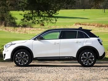 New Fiat 600 La Prima 100 HP (73 kW) 2026 White SUV