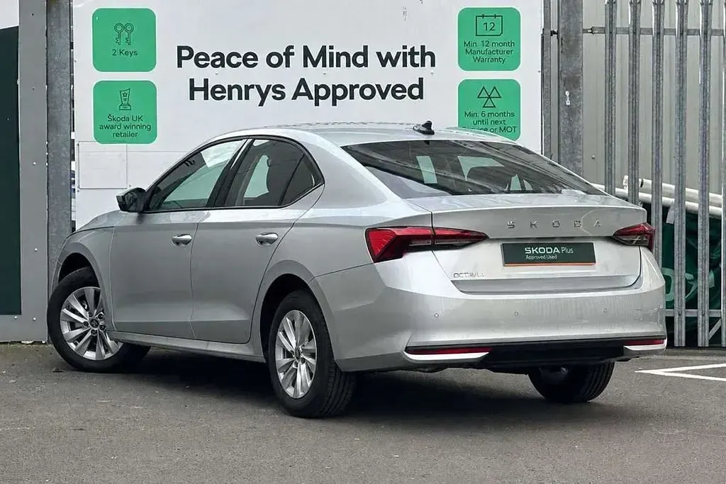 New Skoda Octavia SE Technology 115 HP (84 kW) 2026 Silver Hatchback