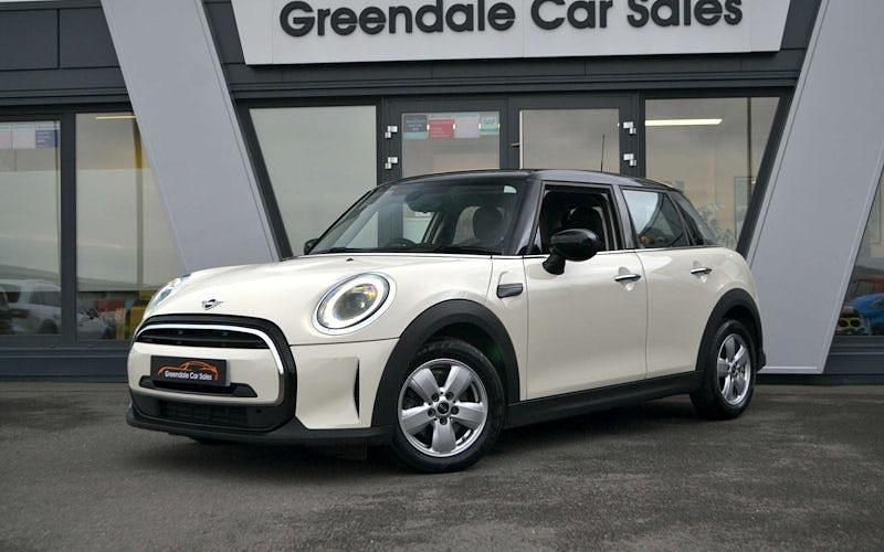 Used Mini Cooper Classic 136 HP (100 kW) 2022 Hatchback