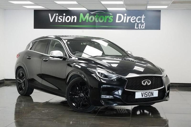 Black Used 2016 Infiniti Q30 Sport Tech Hatchback | £5,640 (Fair price) - Image 1/1