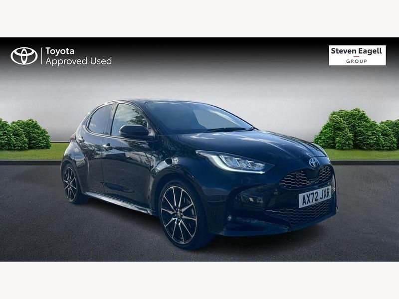 Black Used 2023 Toyota Yaris Hybrid Sport Hatchback | £17,501 (Fair price) - Image 1/3