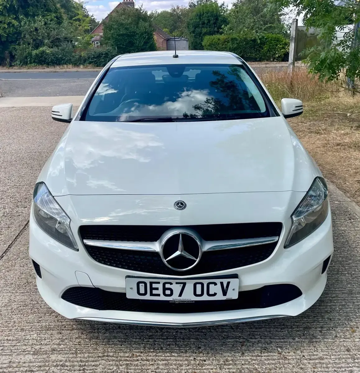 Used Mercedes A180 109 HP (80 kW) 2018 White Hatchback