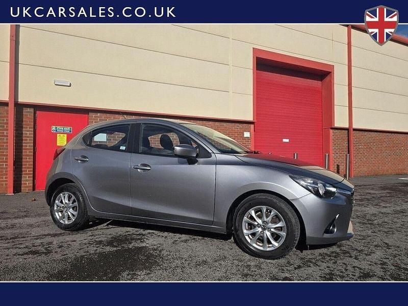 Silver Used 2015 Mazda 2 Hatchback | £5,399 (Fair price) - Image 1/4