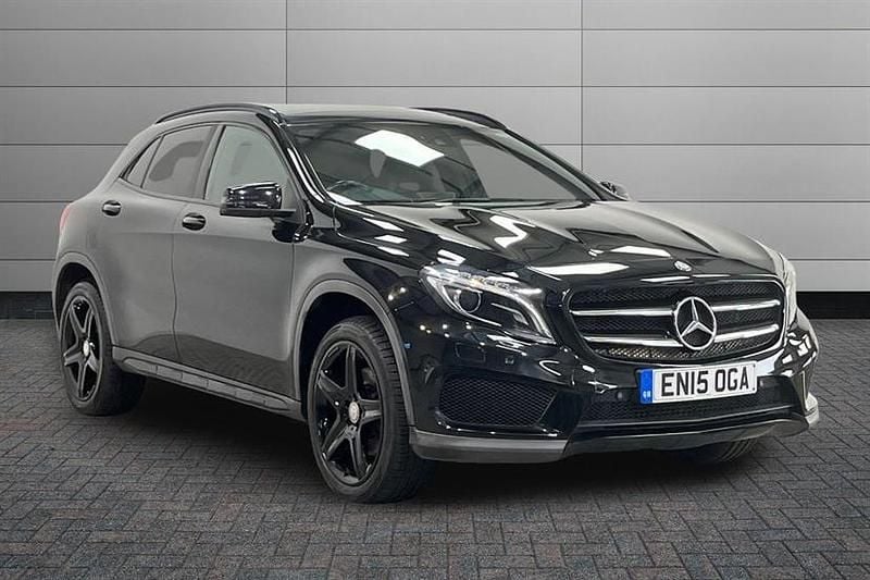 Black Used 2015 Mercedes GLA220 AMG line SUV | £11,395 (Fair price) - Image 1/2