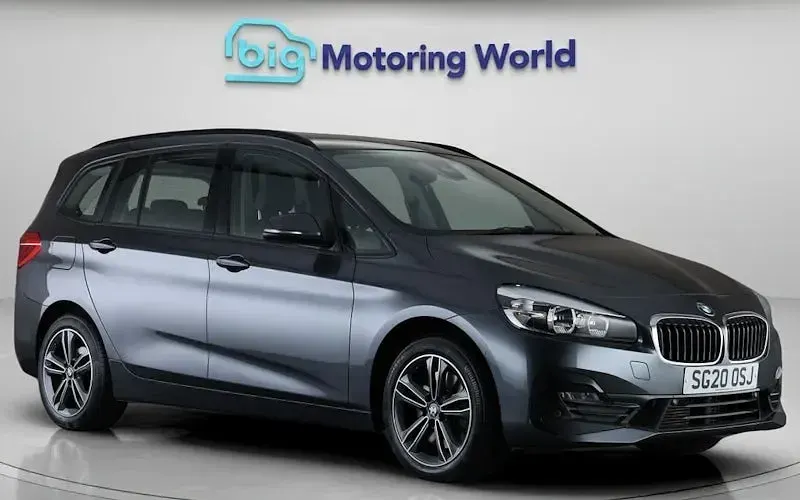 Begagnad BMW 220 Sport Line 192 HK (141 kW) 2020 Kombi