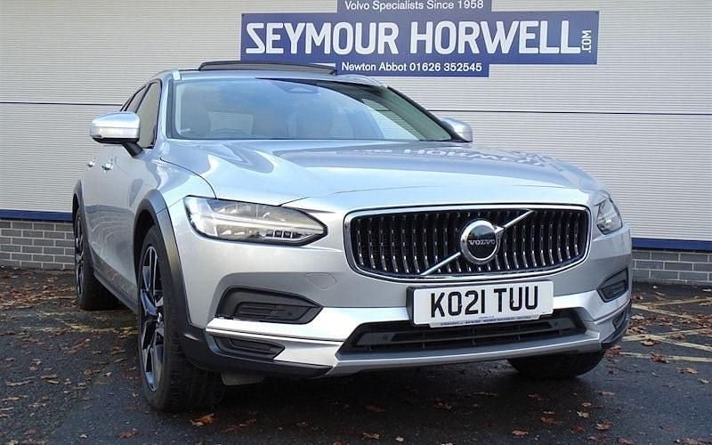 Used 2021 Volvo V90 CC Estate | £25,995 (Fair price) - Image 1/4