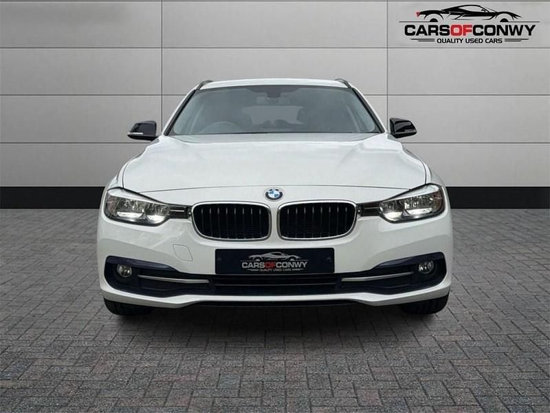 Używany BMW 320 Efficient Dynamics 163 KM (119 kW) 2017 Biały Kombi