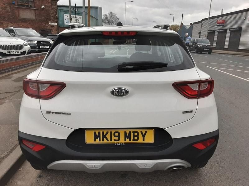 Used Kia Stonic 2019 White SUV