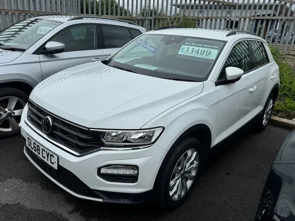 Used VW T-Roc SE 115 HP (84 kW) 2018 White SUV