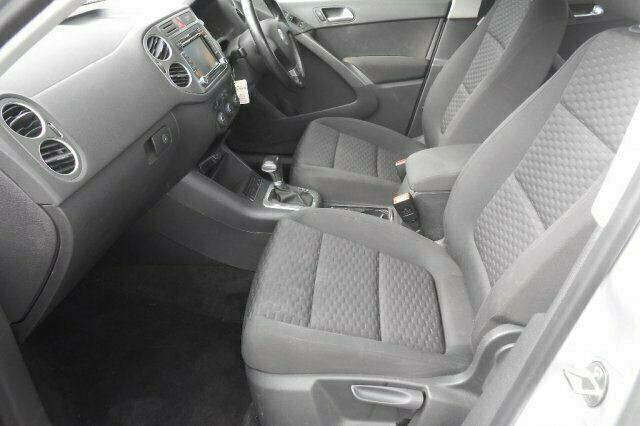 Begagnad VW Tiguan S 2008 SUV