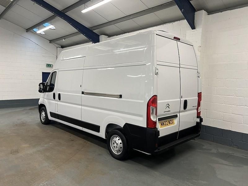 Used Citroën Relay 140 HP (102 kW) 2022 White Van