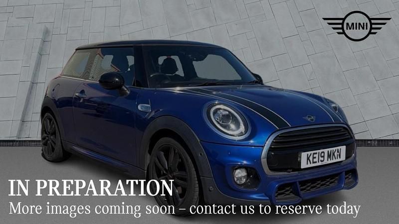 Used Mini Cooper Hatch 136 HP (100 kW) 2019 Blue Hatchback