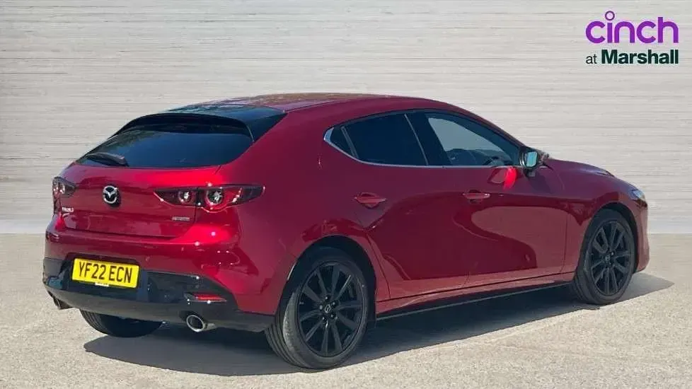 Used Mazda 3 Inclusive 186 HP (136 kW) 2022 Red Hatchback