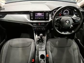 Used Skoda Kamiq 95 HP (69 kW) 2022 Grey SUV