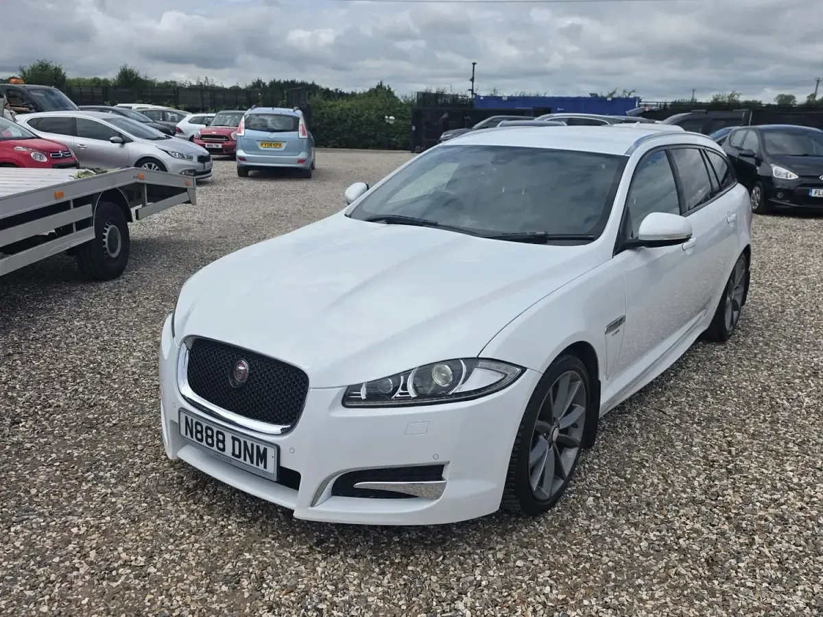 Used Jaguar XF R-Sport 2015 White Estate